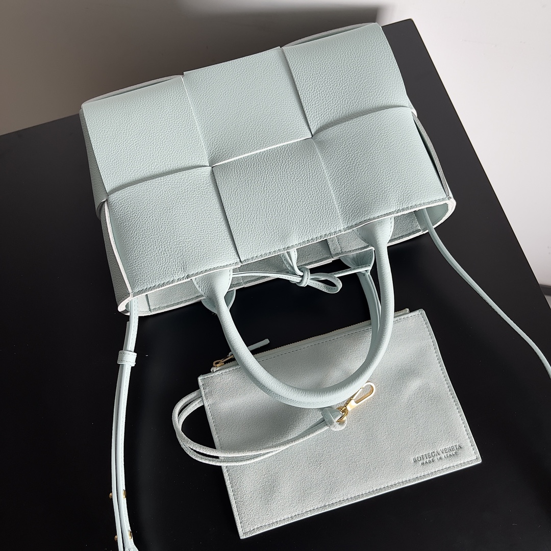 Bottega Veneta Shopping Bags